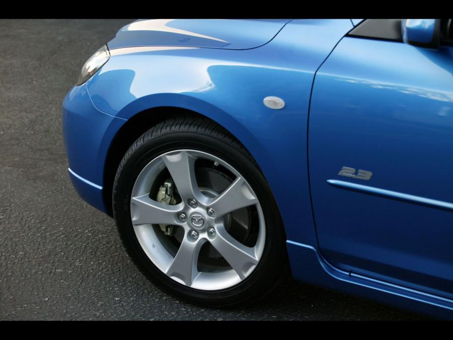  Mazda3 2004 года  (фото 15 из 23)